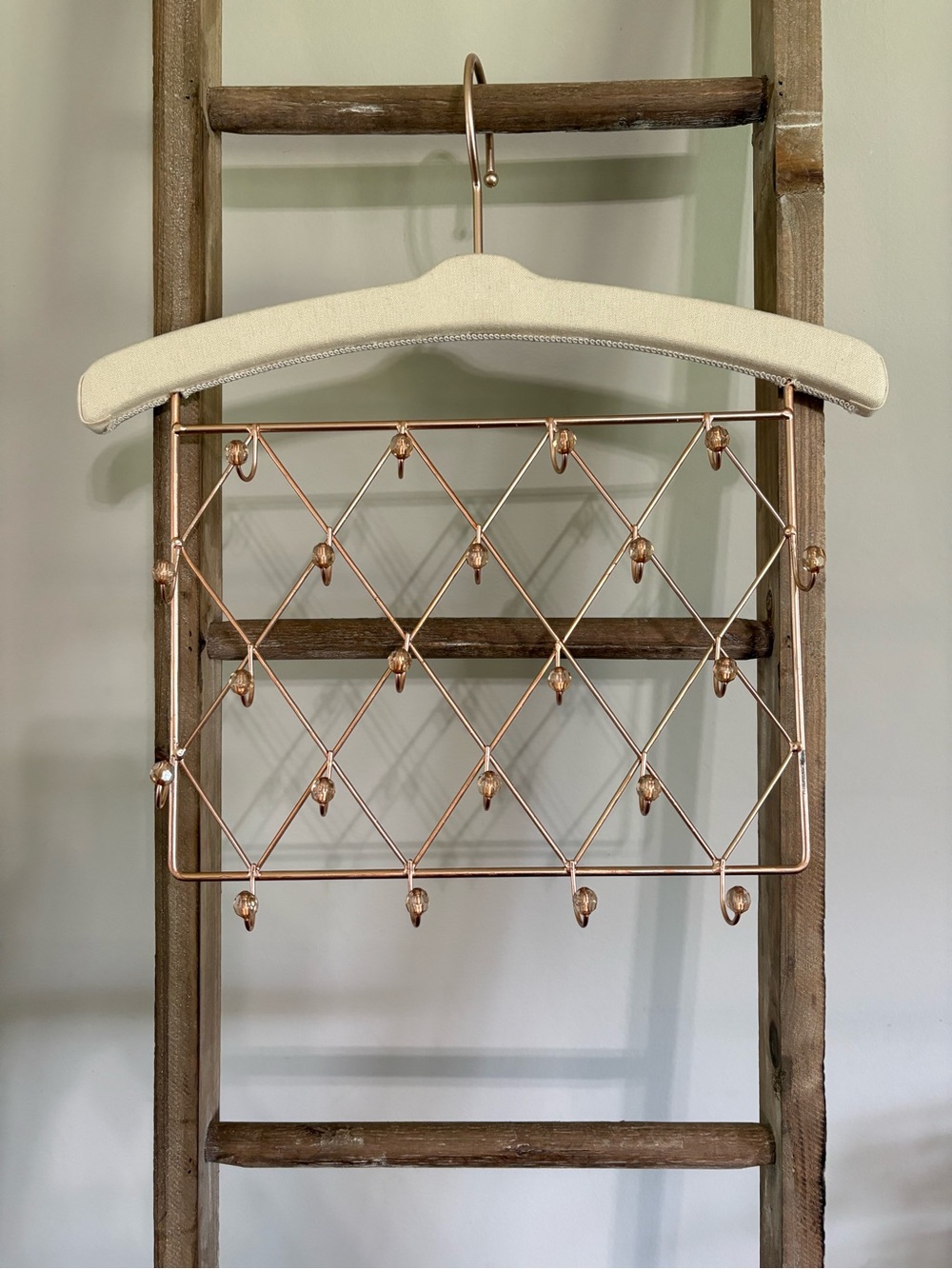Wire Jewelry and Accessory Organizer Hanger in Rose Gold